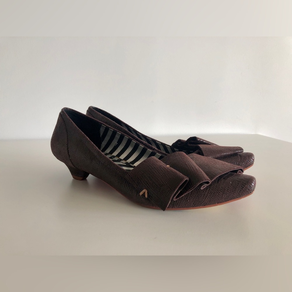 Irregular Choice Ruffle Pump - Picture 4 of 5